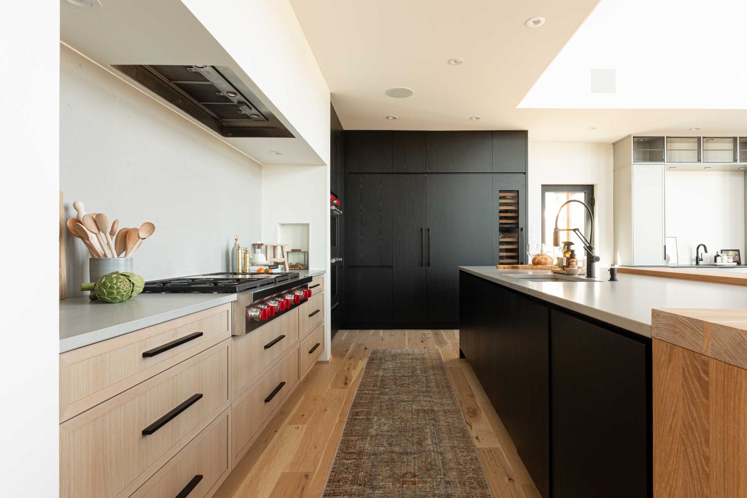 Beacon Home Design - 33 montée kicking horse - 01