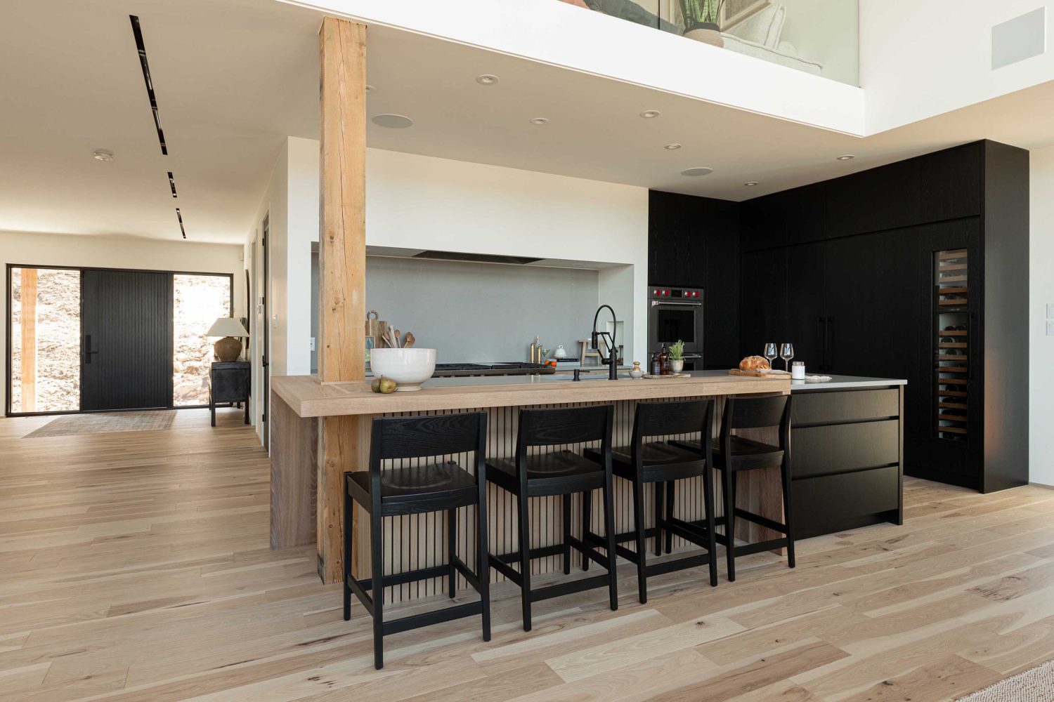 Beacon Home Design - 33 montée kicking horse - 04
