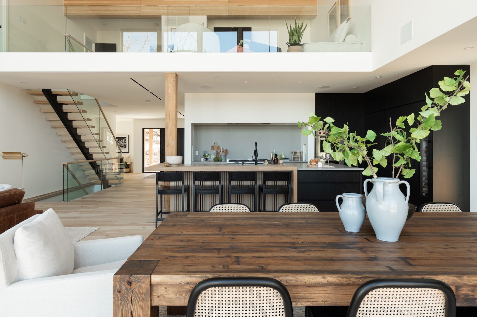 Beacon Home Design - 33 montée kicking horse - 11