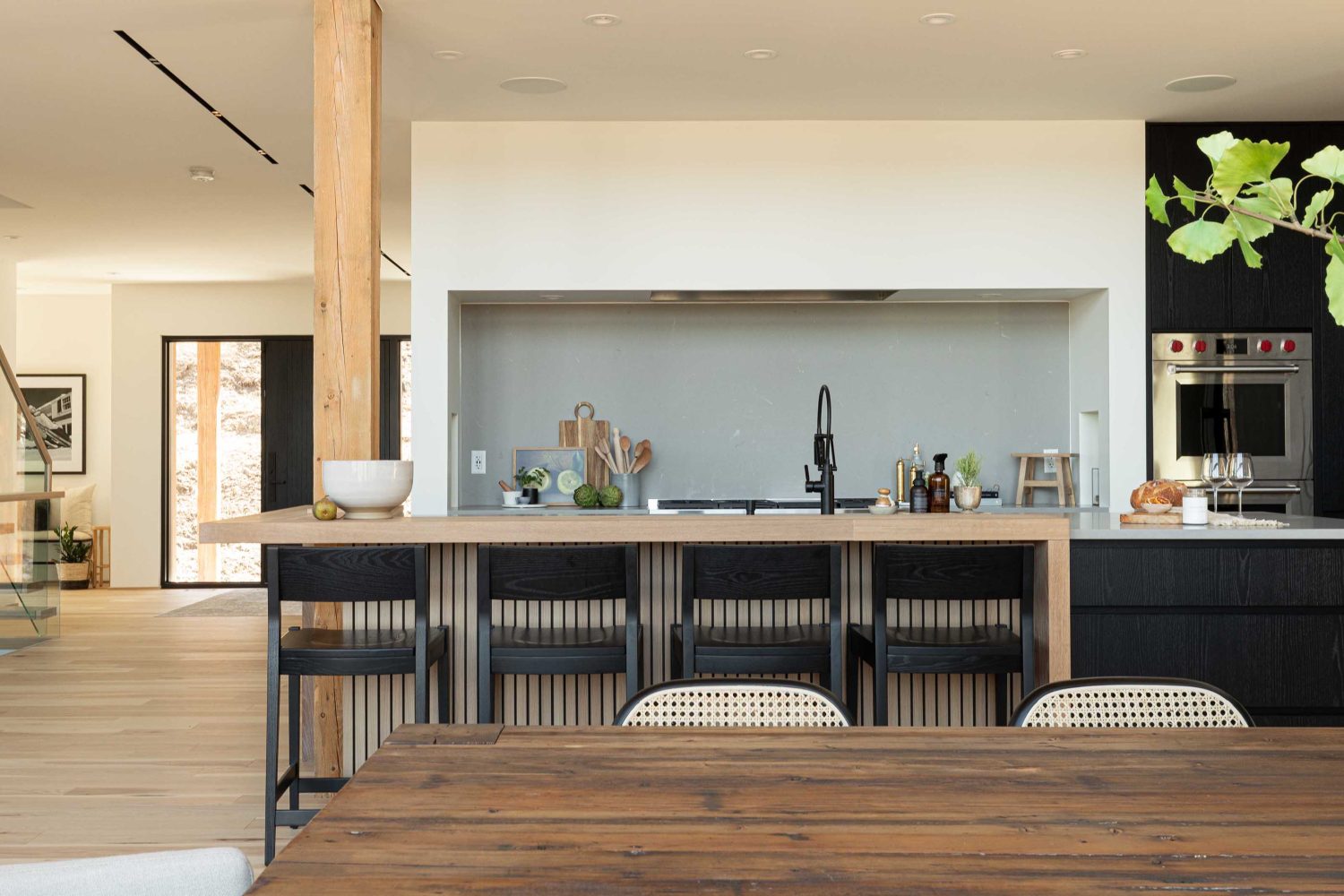 Beacon Home Design - 33 montée kicking horse - 23