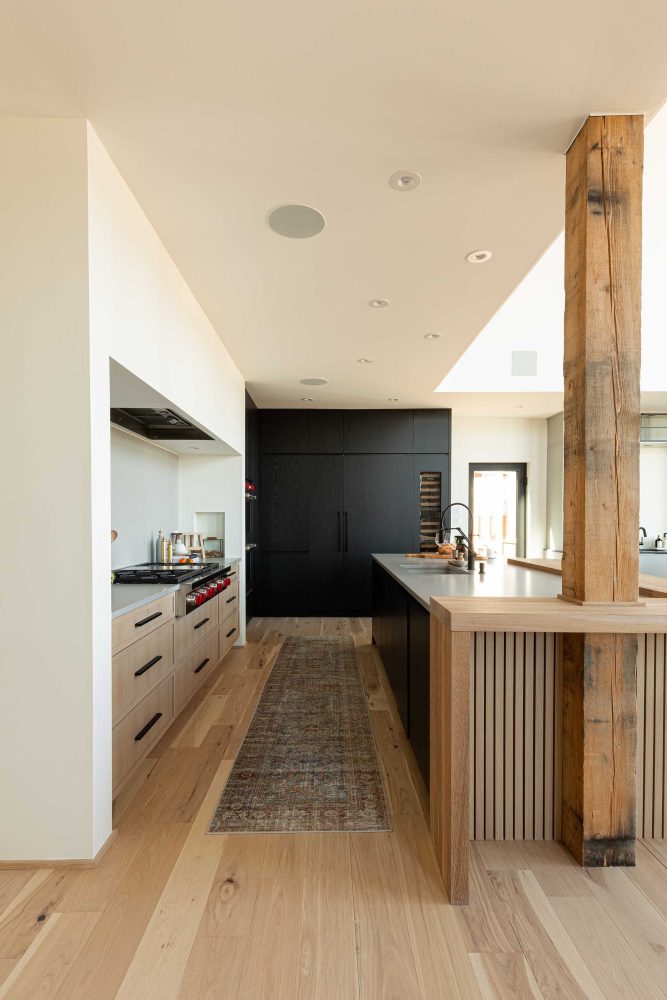 Beacon Home Design - 33 montée kicking horse - 28