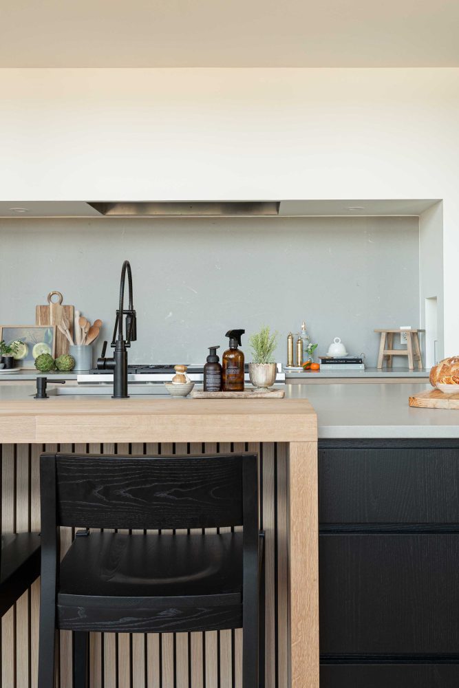 Beacon Home Design - 33 montée kicking horse - 56