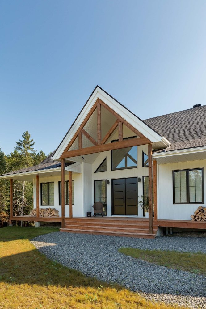 Invesco - extérieurs été - 10_20chemindulacHendrix_MH_Mamane_Perreault