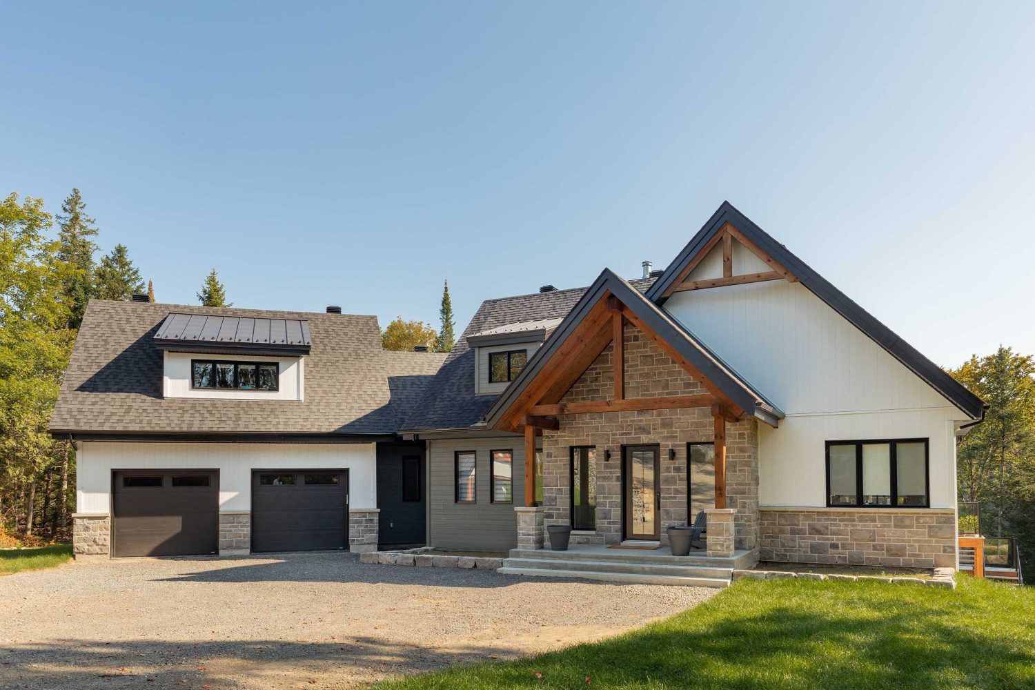 Invesco - extérieurs été - 27-Modif_40chemindulacHendrix_MH_Boutin_Sheehy